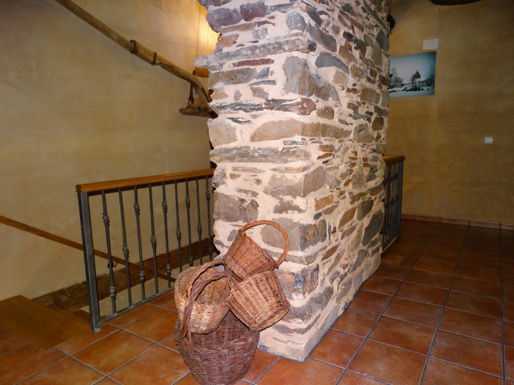 Casa Abuela ★★★ Grisuela Exterior foto